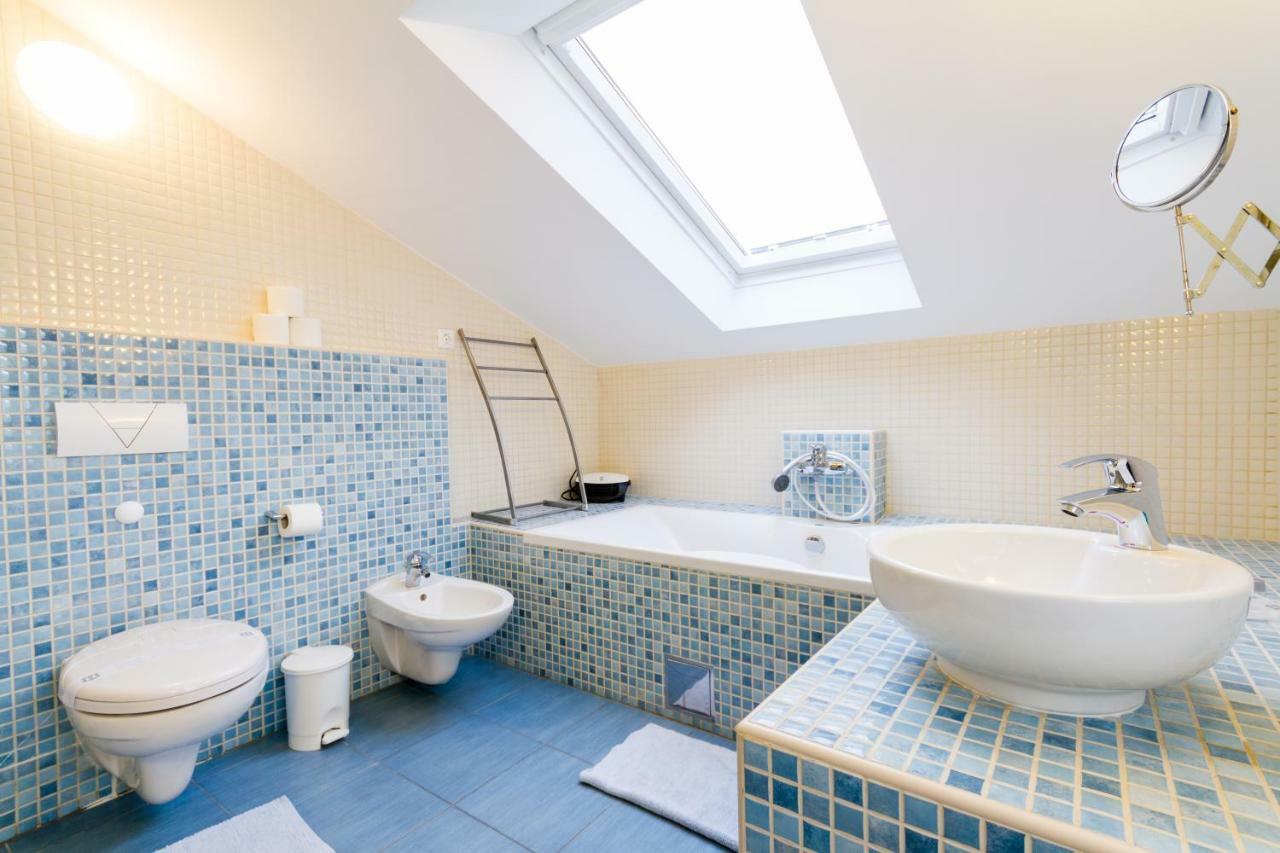 Apartments Viva コルチュラ エクステリア 写真
